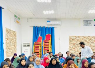 TABABAR LOO QABTAY SHAQAALAHA AKADEMIYADA.