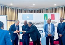 DAWLADDA TALIYAANIGA AYAA HANTI QARAN KU WAREEJISAY DAWLADDA SOOMAALIYA